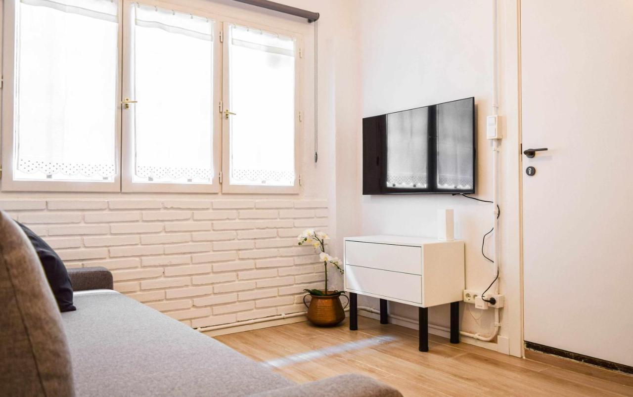 Casa Besalu Estudio En El Centro Del Pueblo Экстерьер фото