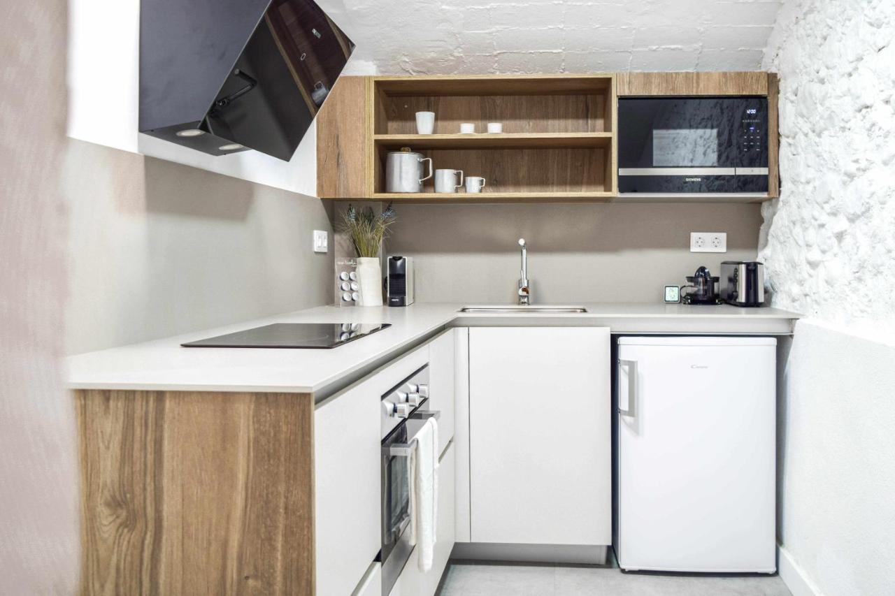 Casa Besalu Estudio En El Centro Del Pueblo Экстерьер фото