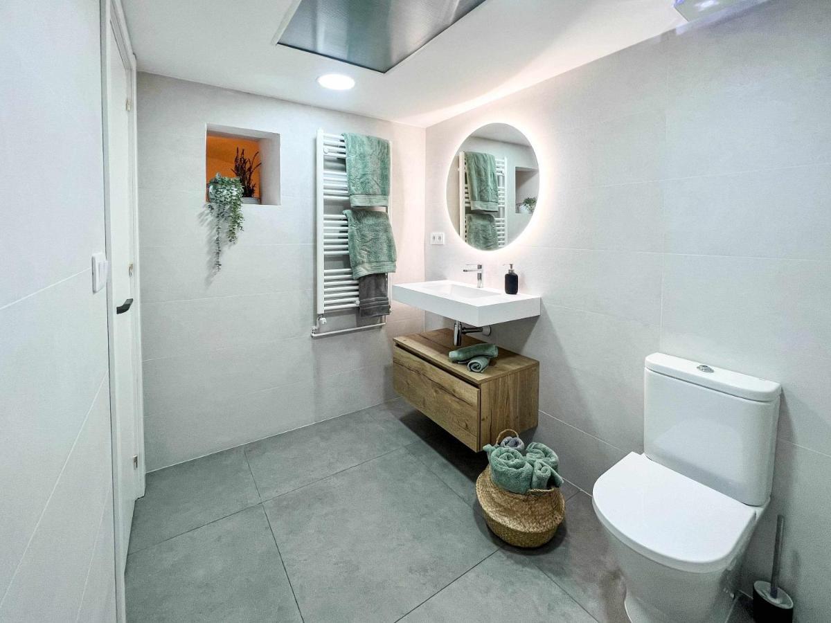 Casa Besalu Estudio En El Centro Del Pueblo Экстерьер фото