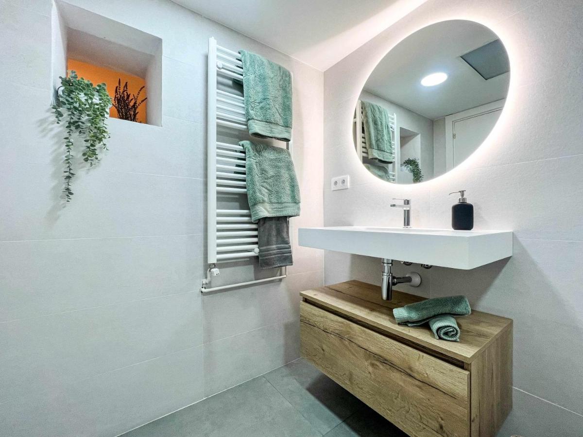 Casa Besalu Estudio En El Centro Del Pueblo Экстерьер фото