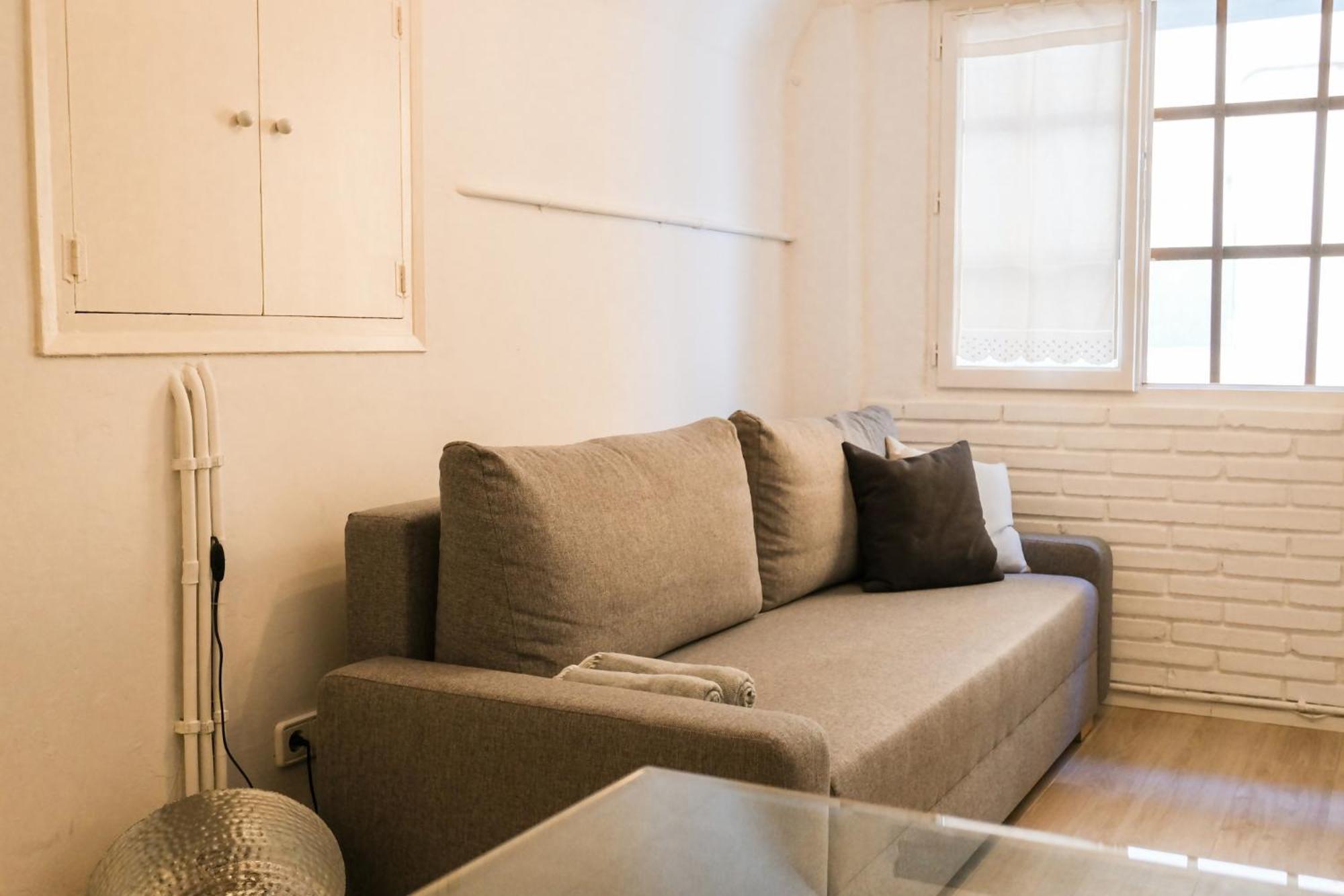 Casa Besalu Estudio En El Centro Del Pueblo Экстерьер фото